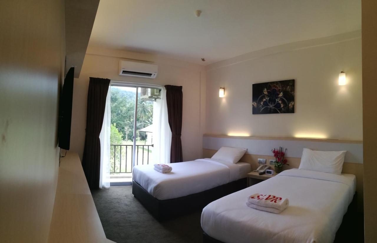 Serdang Lake View Resort Sungai Kechil Εξωτερικό φωτογραφία